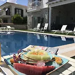 Alacaat 3*