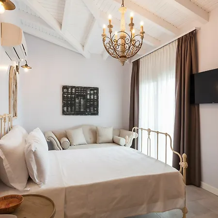 Alacaat Hotel 2*